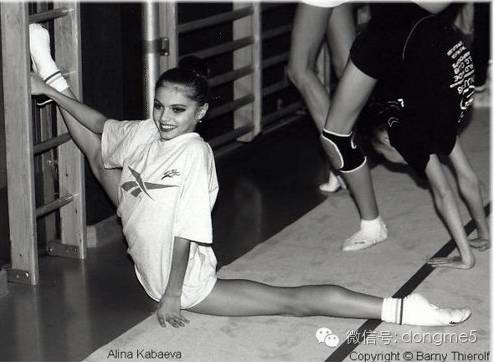 足球有冠军戒指吗_足球冠军有没有戒指戴右手_足球有总冠军戒指吗